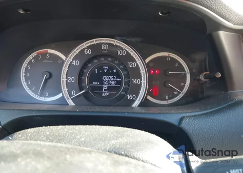 2015 Honda Accord Ex-L V-6 z USA, uszkodzony, nr VIN 1HGCR3F88FA032328